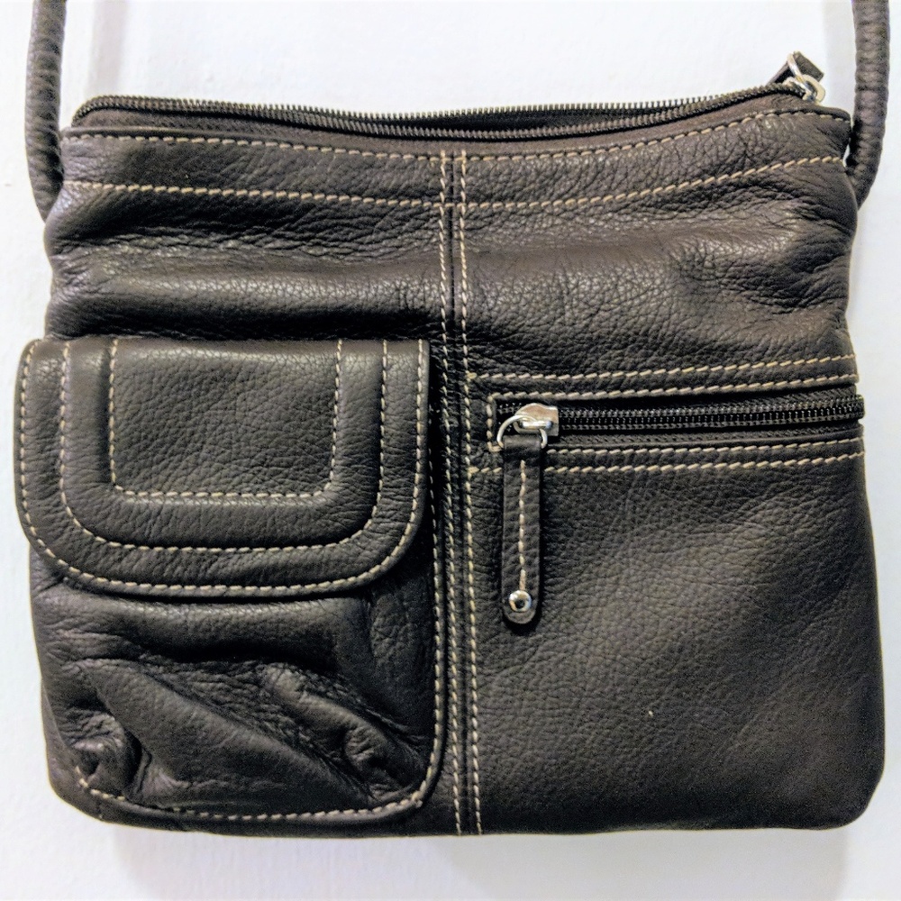 Tignanello genuine leather cross body bag NWOT